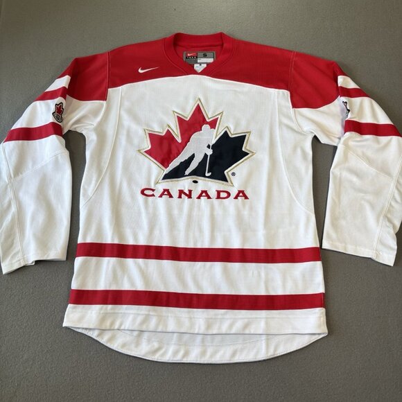 Vtg NIKE Official TEAM CANADA Ice Hockey Olympic Jersey IIHF Men S World Cup NHL - Picture 1 of 16